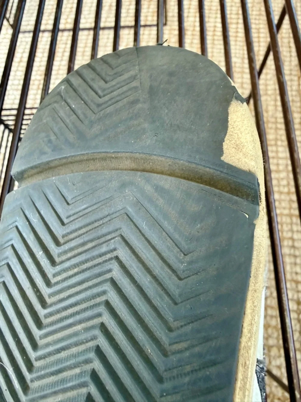 Golden Goose Running Sneakers Sz 39 Gold Cream Glitter Star Italy - Picture 7 of 11